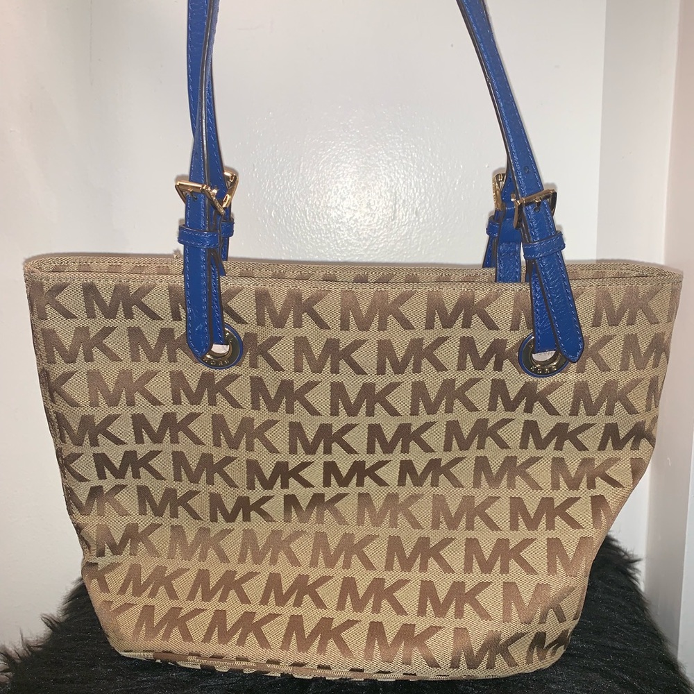 Authentic original Michael Kors patter purse